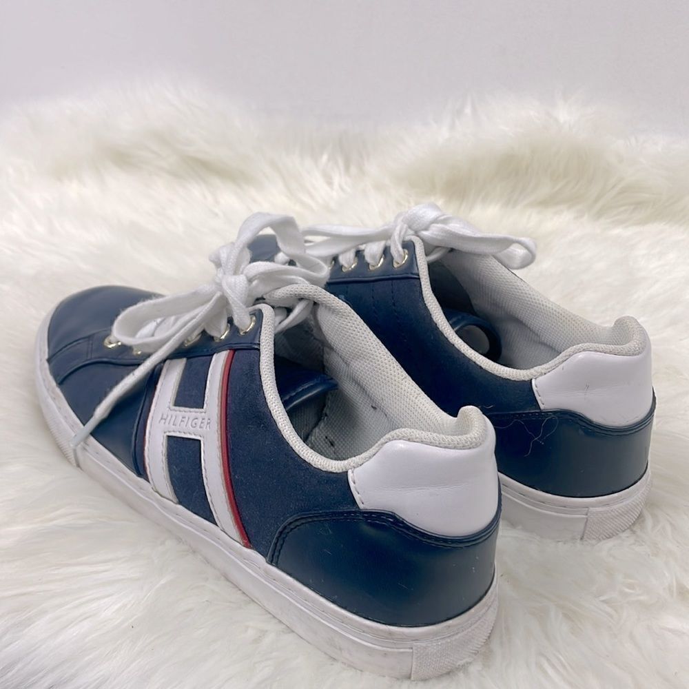 Tommy Hilfiger | low cut blue sneakers 8.5 w /the iconic colorful brand …